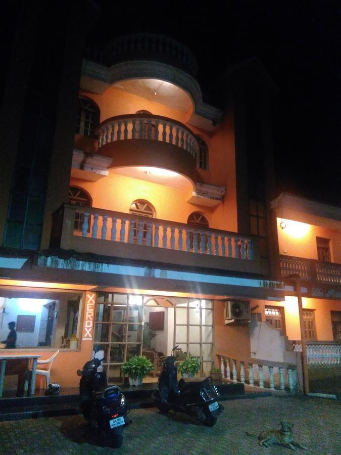 Palm Grove Hotel Cavelossim Eksteriør billede